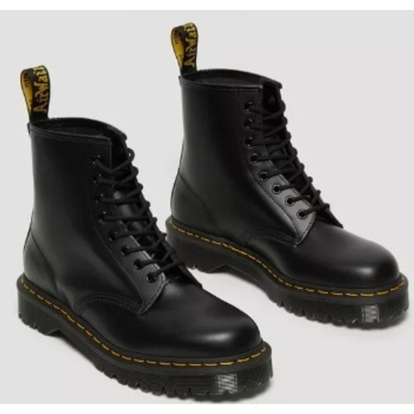 Dr. Martens Shoes - Dr Martens 1460 Bex Smooth Leather Lace Up Boots in Black Women's Size 7